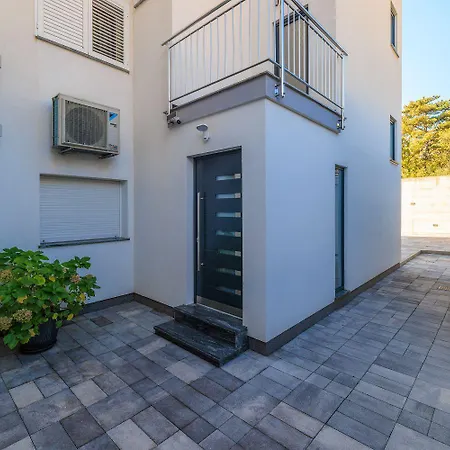 Apartamento Lichtdurchflutetes Mit Grillbereich, Meerblick, Waschmaschine