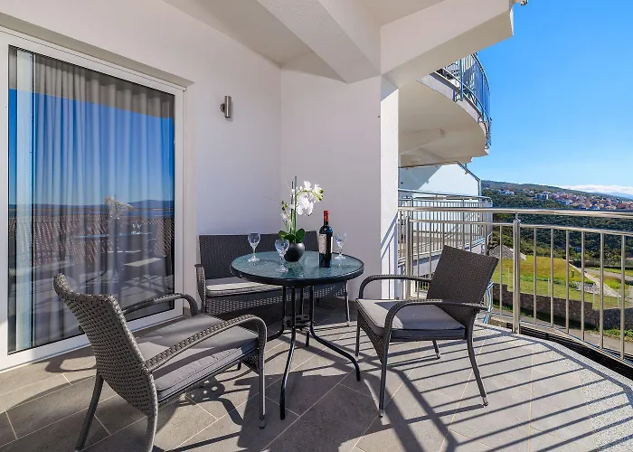 Lichtdurchflutetes Mit Grillbereich, Meerblick, Waschmaschine * Crikvenica