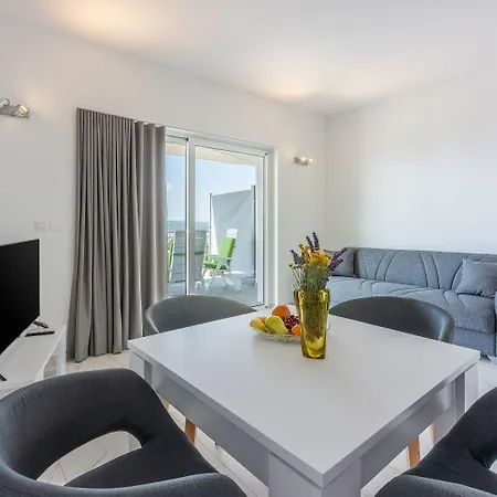 Lichtdurchflutetes Mit Grillbereich, Meerblick, Waschmaschine Appartement